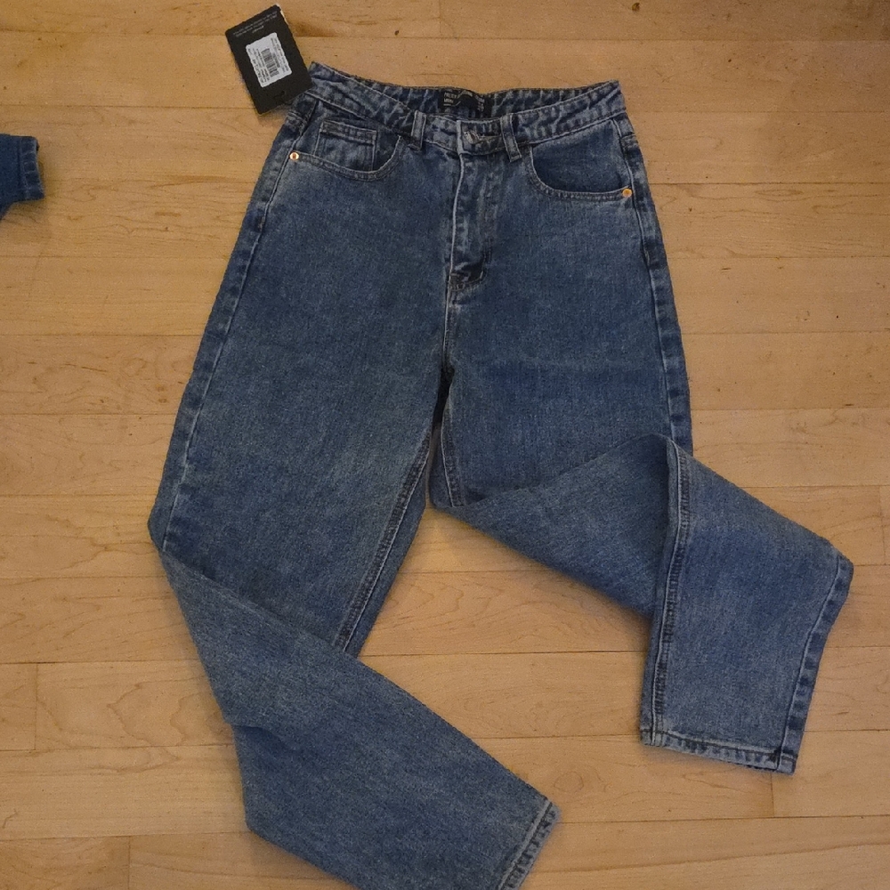 PrettyLittleThing High Rise Denim Jeans
